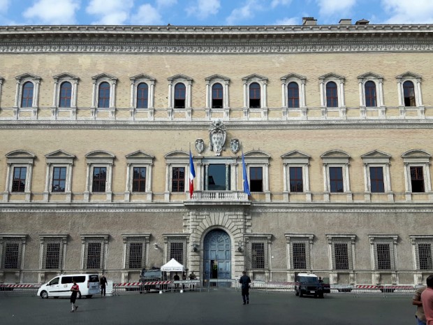 Palazzo Farnese a Roma – Quadro Fessurativo e Monitoraggio