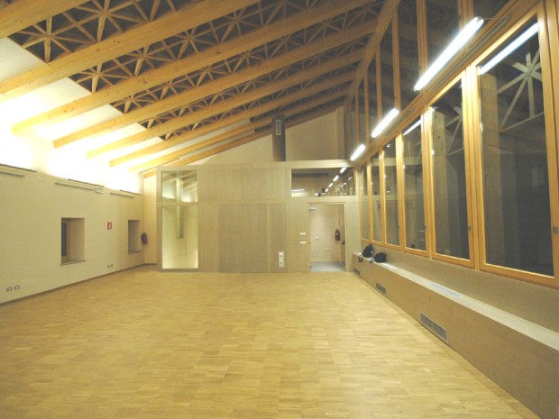 Sala per attività socio-culturali al primo piano - realizzato