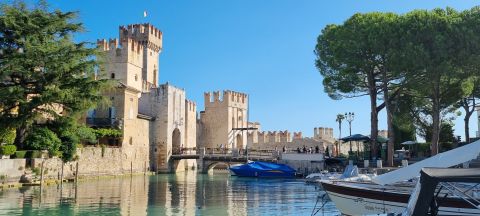 Safety stabilization of the Ponte Scaligero in Sirmione