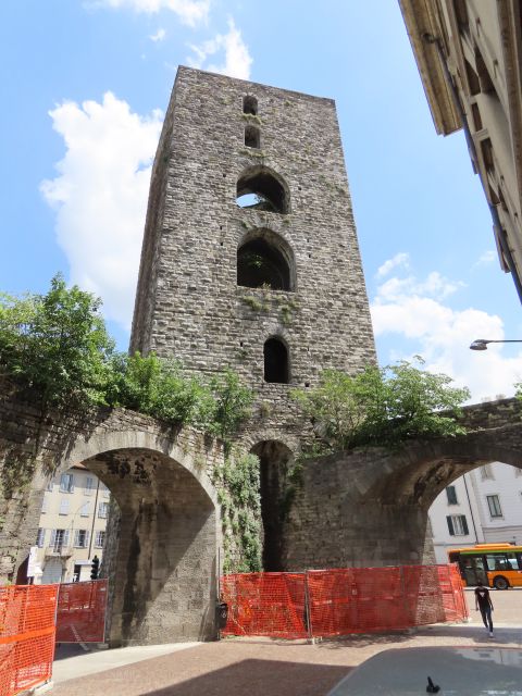 INDAGINI DIAGNOSTICHE SULLA TORRE DI S. VITALE A COMO INDAGINI DIAGNOSTICHE SULLA TORRE DI S. VITALE A COMO