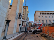 Posizionamento della piattaforma elevatrice Posizionamento della piattaforma elevatrice