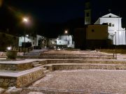 Nuova piazza a Sernio (SO) Nuova piazza a Sernio (SO)