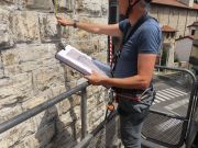 Ispezione lati esterni mediante utilizzo di piattaforma aerea Ispezione lati esterni mediante utilizzo di piattaforma aerea