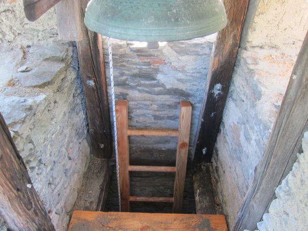 consolidamento del castello campanario, scale e  impalcati interni
